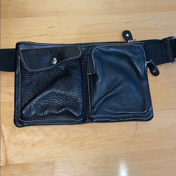 Roots Handbags - Roots vintage leather pebbled belt bag